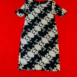 Black and white fully lined dress